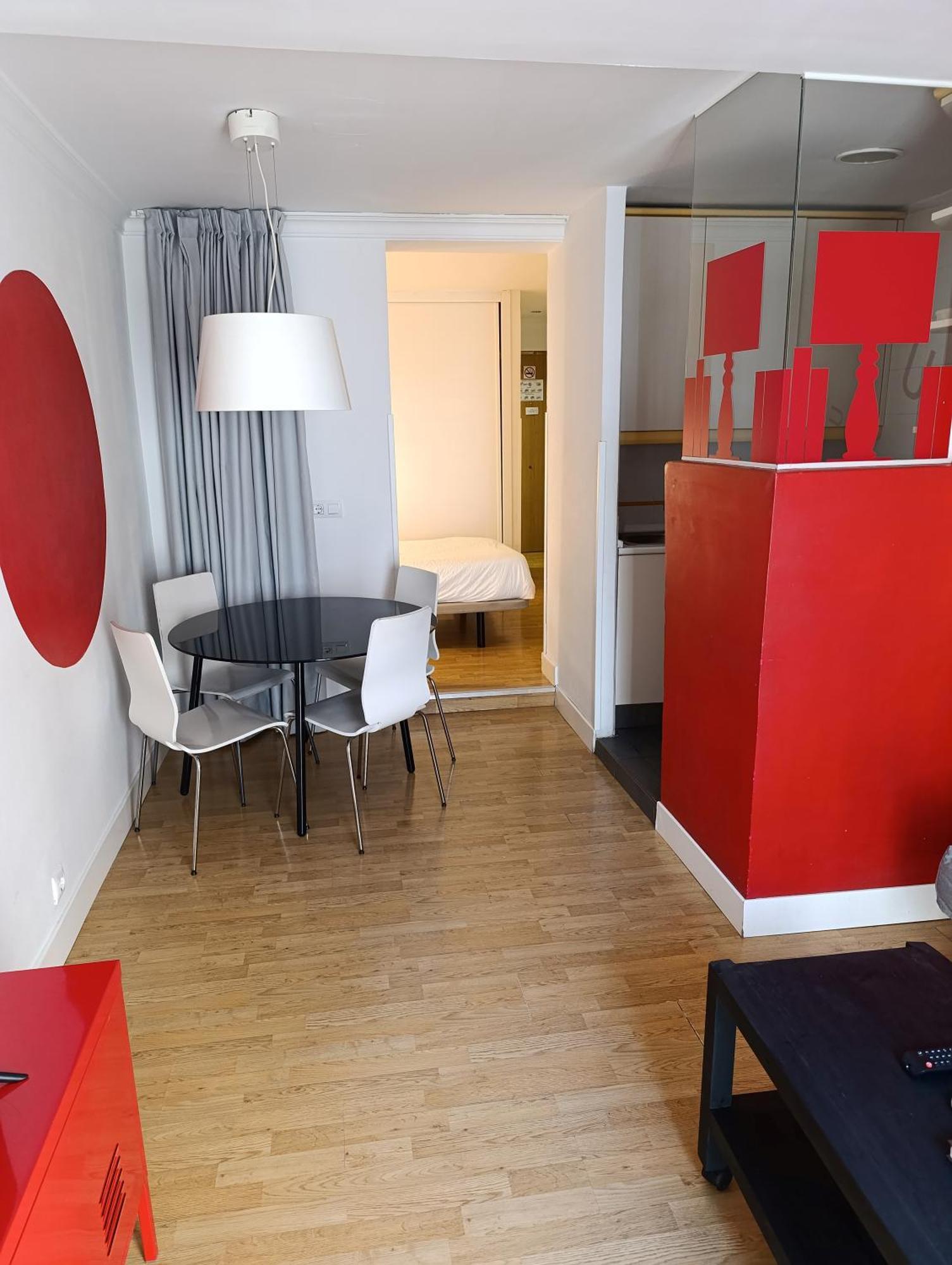 Apartamento En Huertas 马德里 外观 照片
